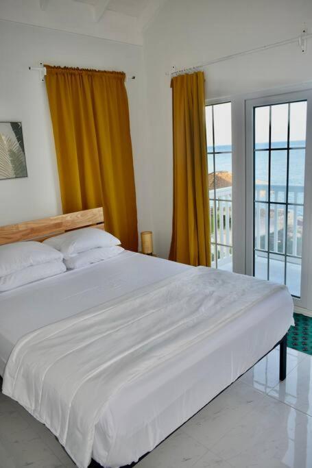 Irie Vibes Ocean View Villa เนกริล ภายนอก รูปภาพ