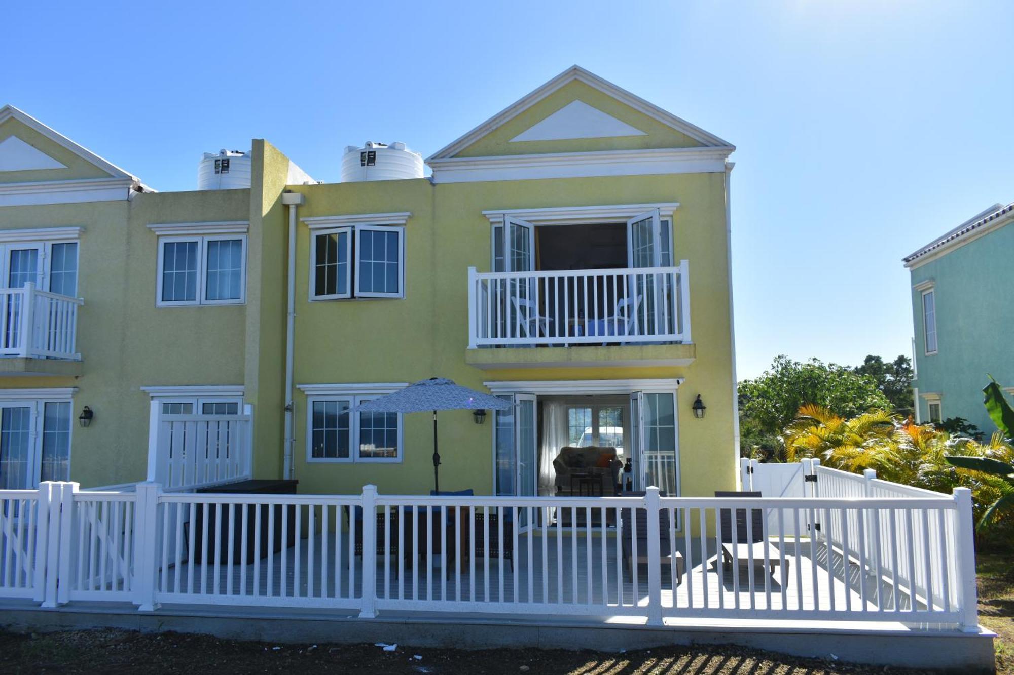 Irie Vibes Ocean View Villa เนกริล ภายนอก รูปภาพ
